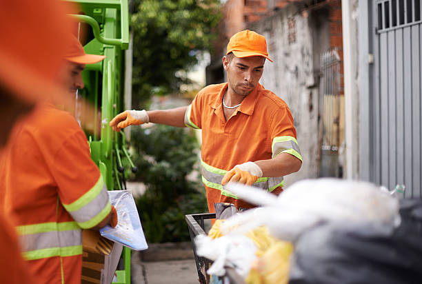 Best Garage Cleanout Services  in Minneola, FL